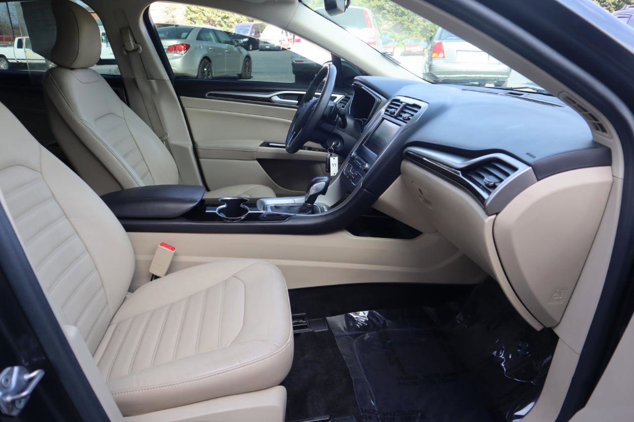 Used 2016 Ford Fusion SE w/ Equipment Group 202A image 36