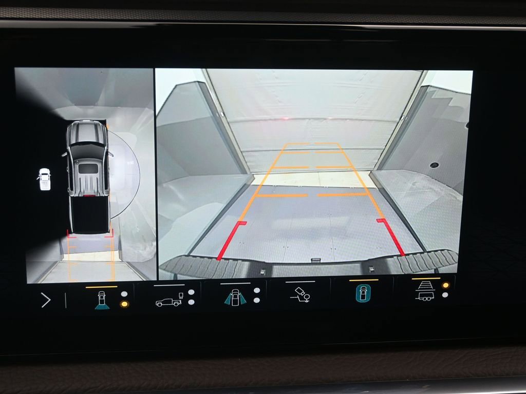 Used 2023 GMC Sierra 1500 Denali w/ Denali Reserve Package RWD image 10