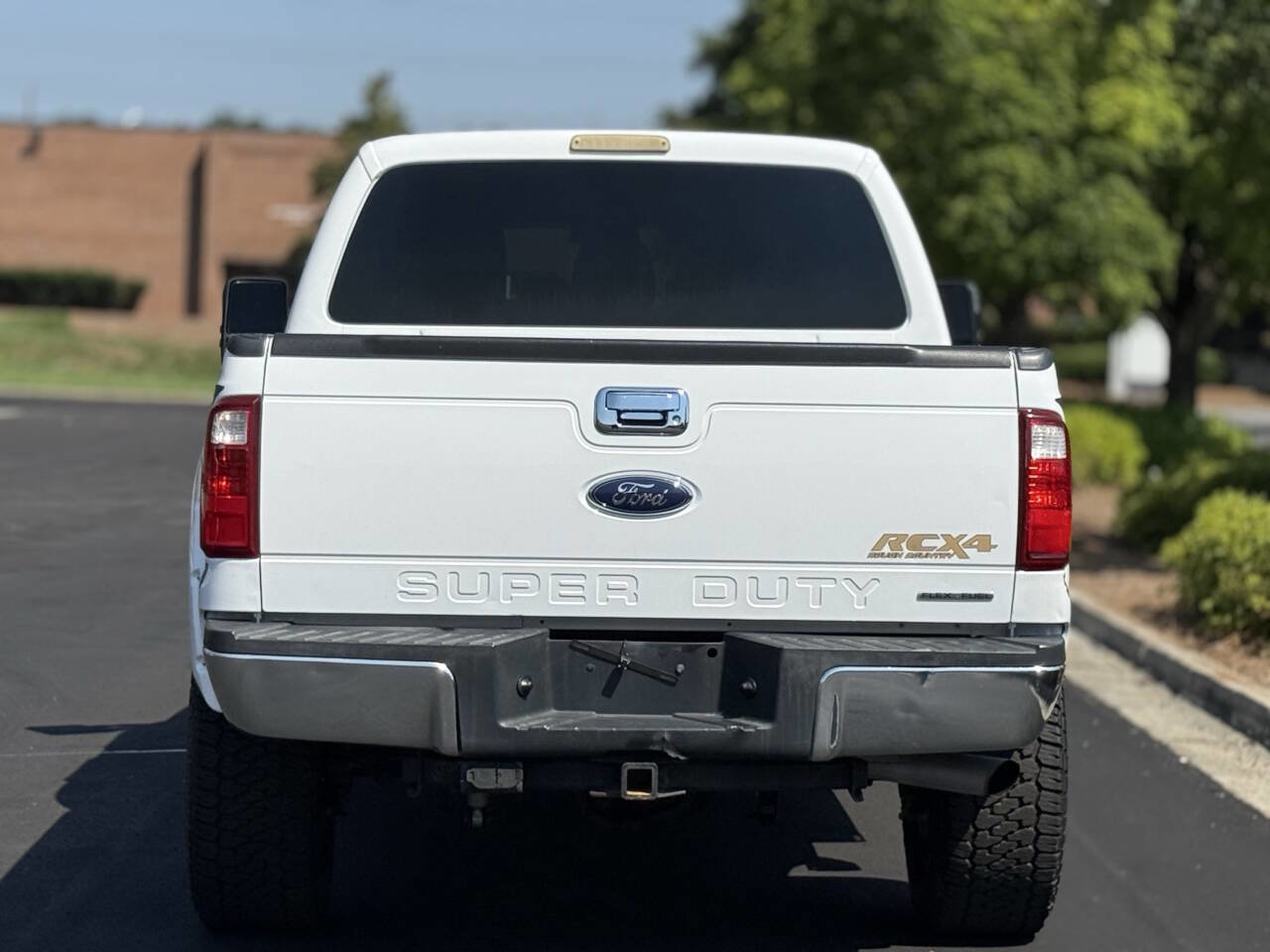 Used 2016 Ford F250 XLT AWD/4WD image 5