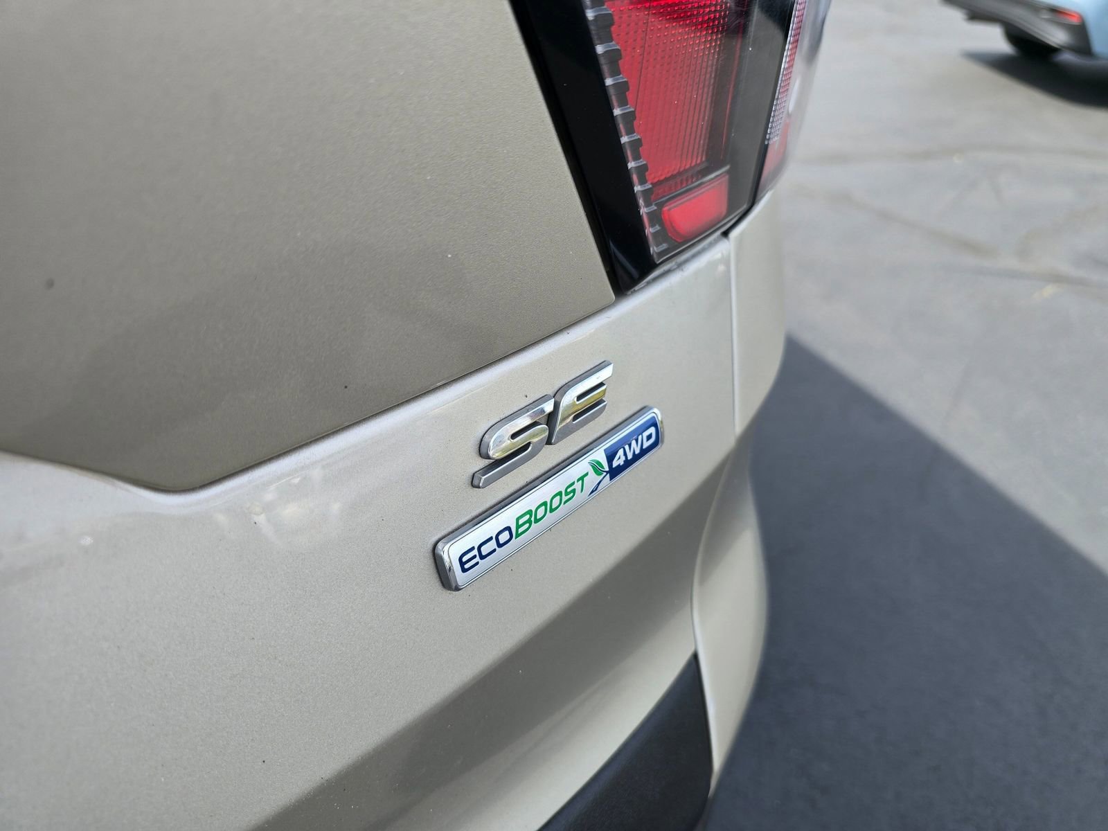 Used 2017 Ford Escape SE AWD/4WD image 13