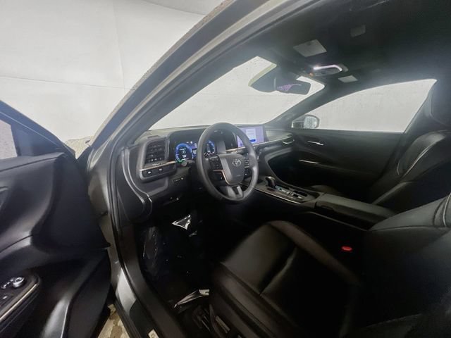 Used 2023 Toyota Crown AWD/4WD image 17