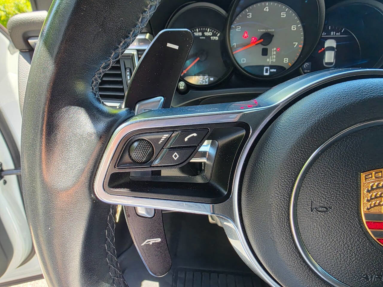 Used 2015 Porsche Macan S w/ Premium Package Plus AWD/4WD image 19