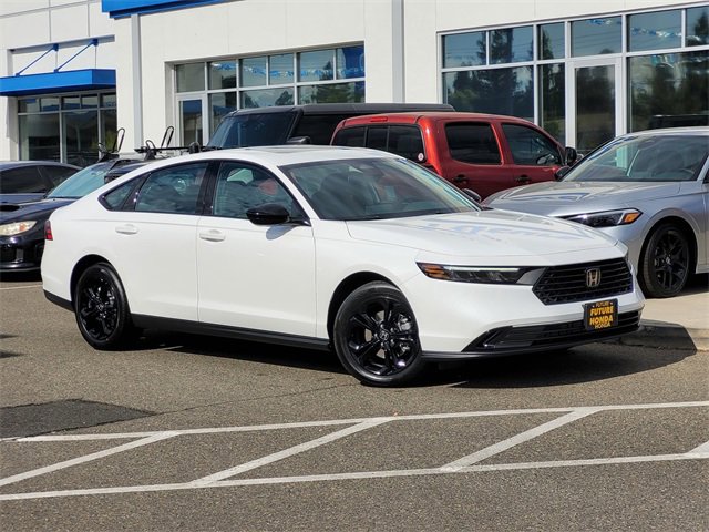 New 2025 Honda Accord SE image 1