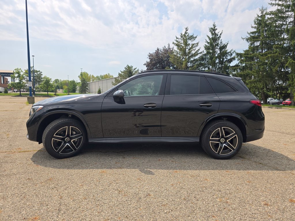 New 2027 Mercedes-Benz GLC 300 4MATIC image 14