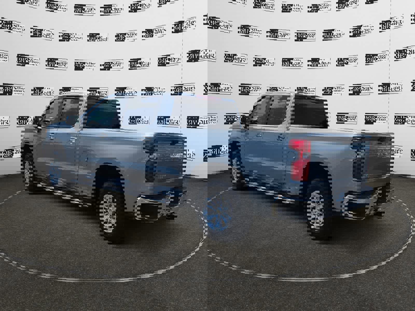 Used 2024 Chevrolet Silverado 1500 LT w/ Protection Package image 4