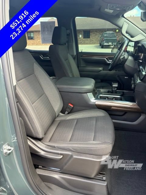 Used 2025 Chevrolet Silverado 1500 LT Trail Boss w/ Convenience Package II AWD/4WD image 29