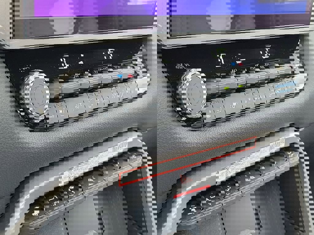 New 2026 Toyota Tundra Limited image 21