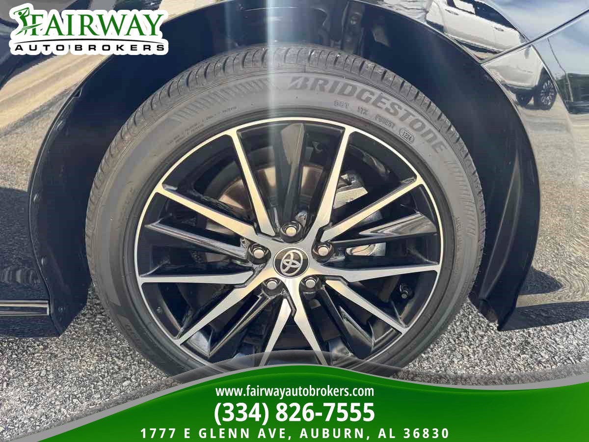 Used 2024 Toyota Camry SE image 34