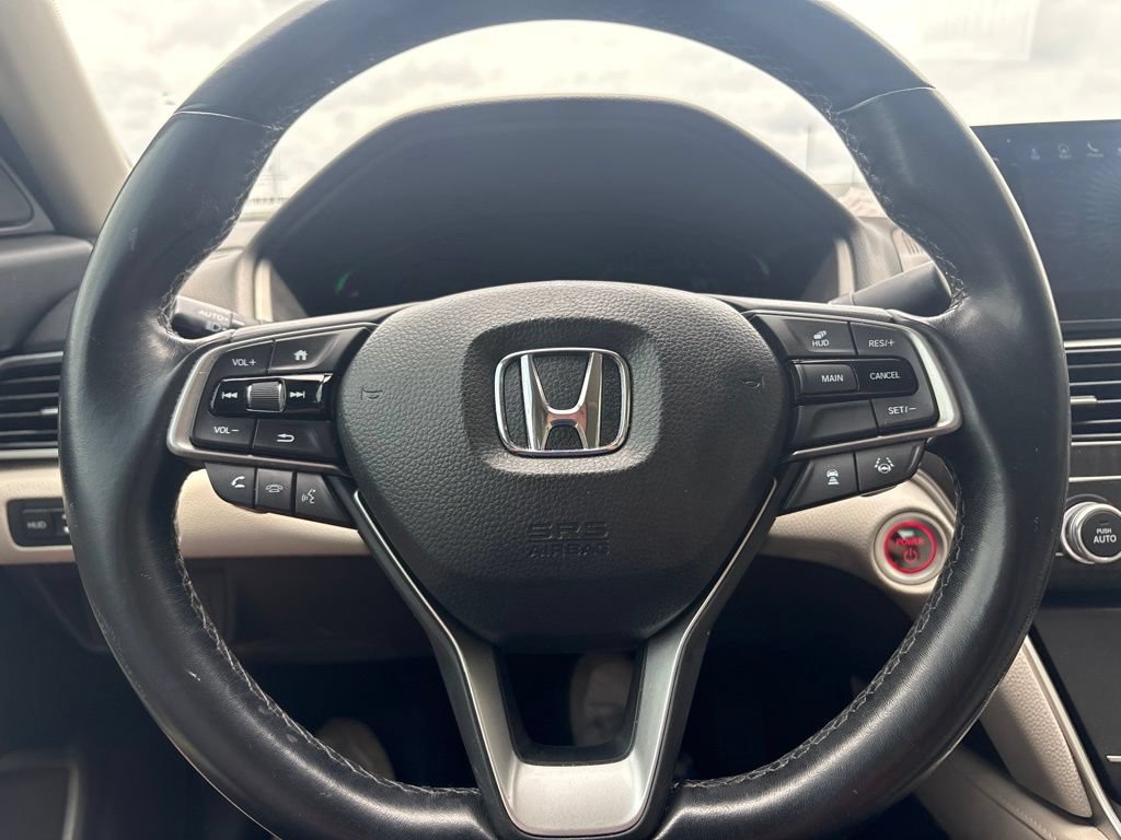 Used 2020 Honda Accord Touring image 16