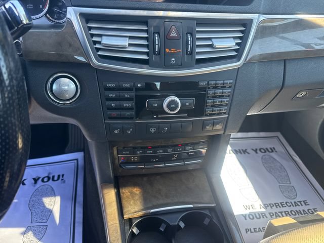 Used 2010 Mercedes-Benz E 550 4MATIC Sedan image 18