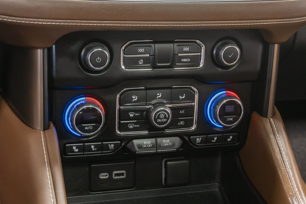 Used 2021 Chevrolet Tahoe High Country AWD/4WD image 24