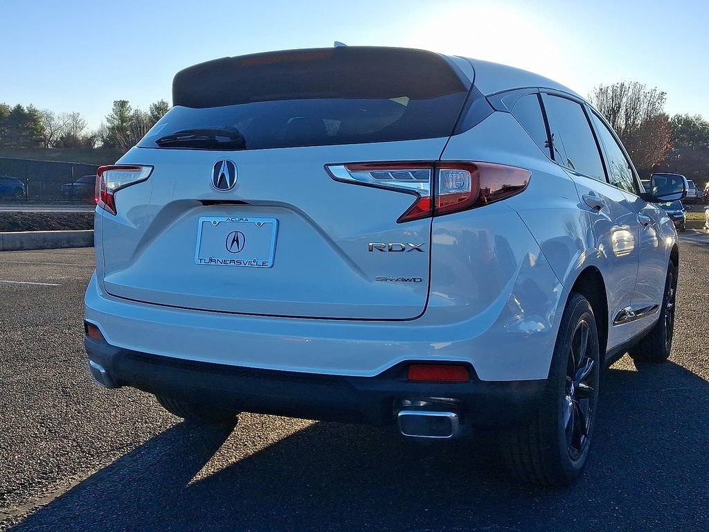 New 2026 Acura RDX SH-AWD image 4