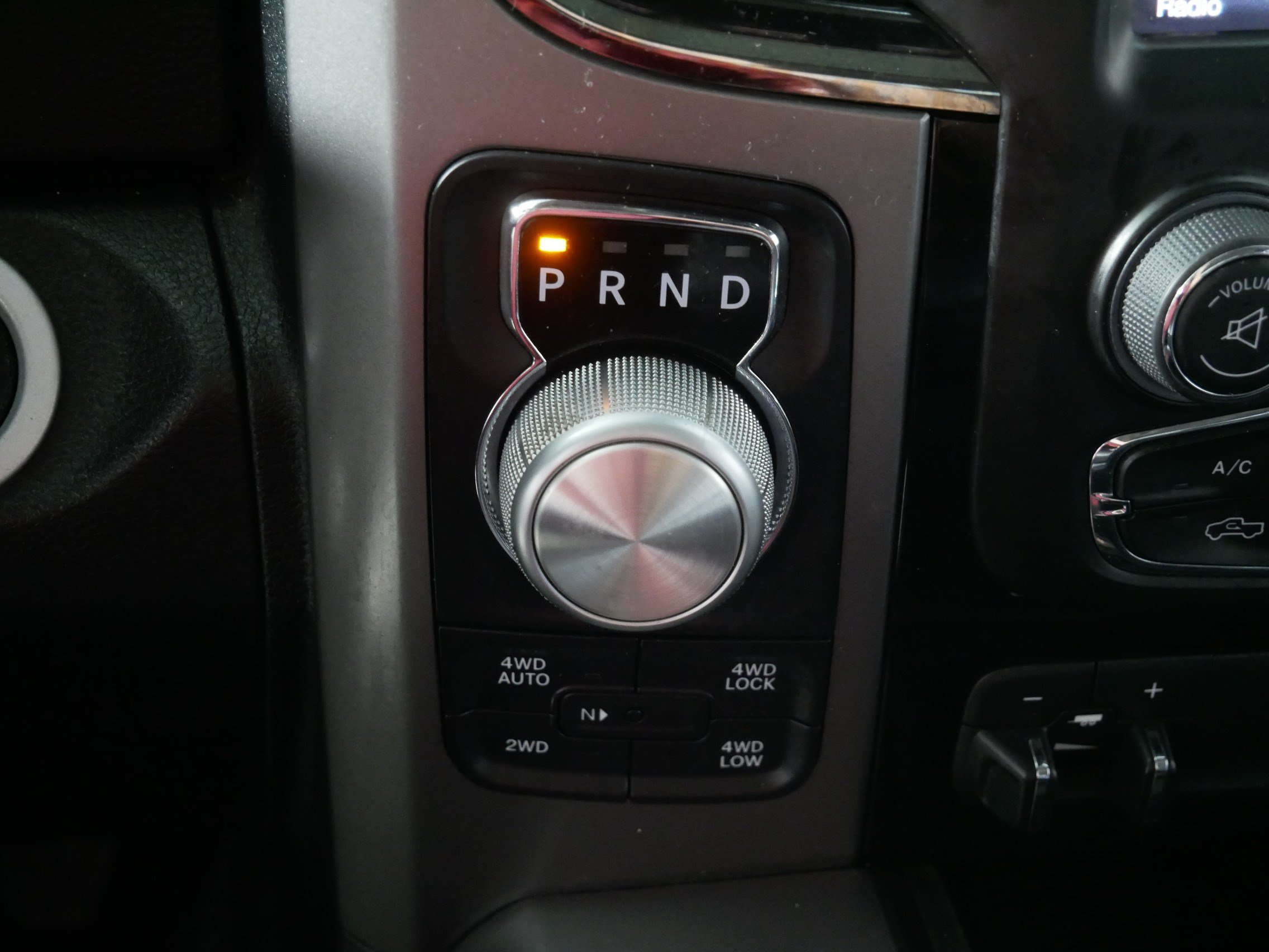 Used 2014 RAM 1500 Sport w/ Convenience Group AWD/4WD image 24