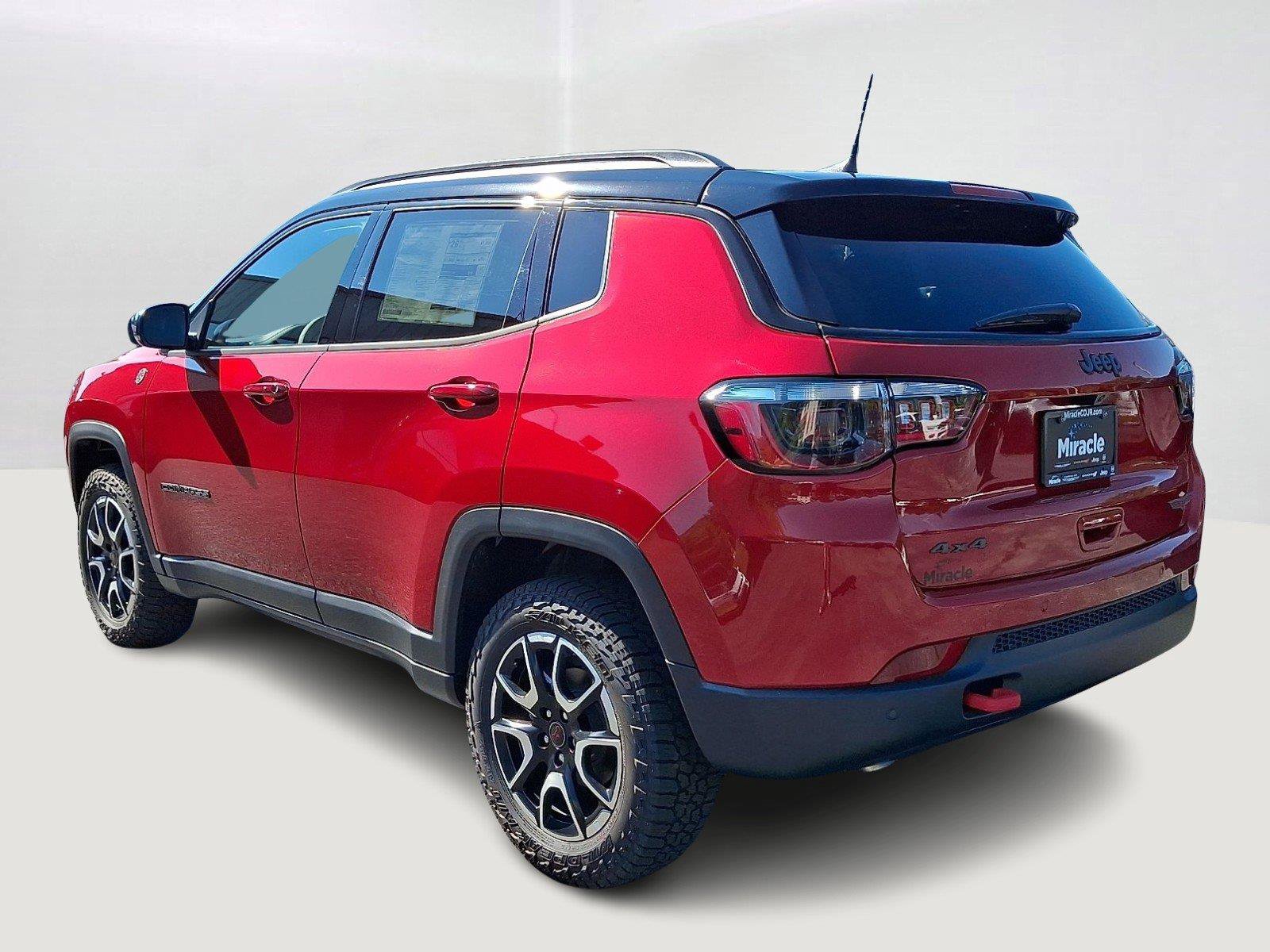 New 2026 Jeep Compass Trailhawk AWD/4WD image 4