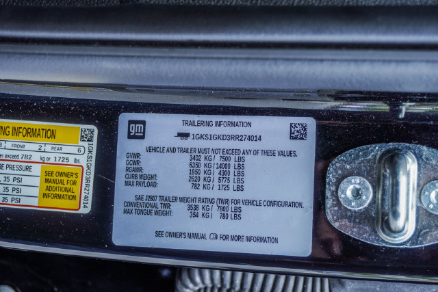 Used 2024 GMC Yukon XL SLT RWD image 10