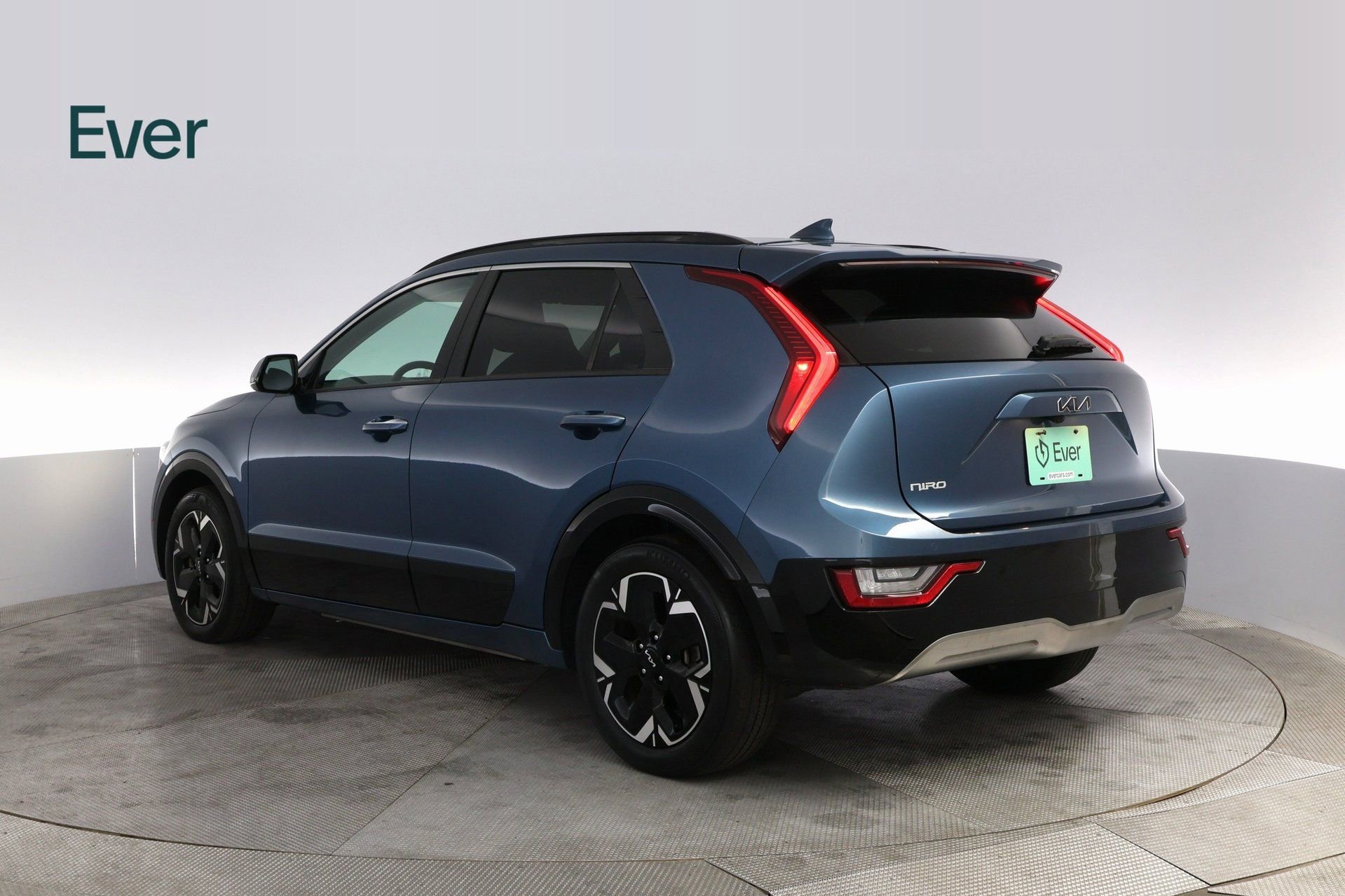 Used 2023 Kia Niro Wave image 14