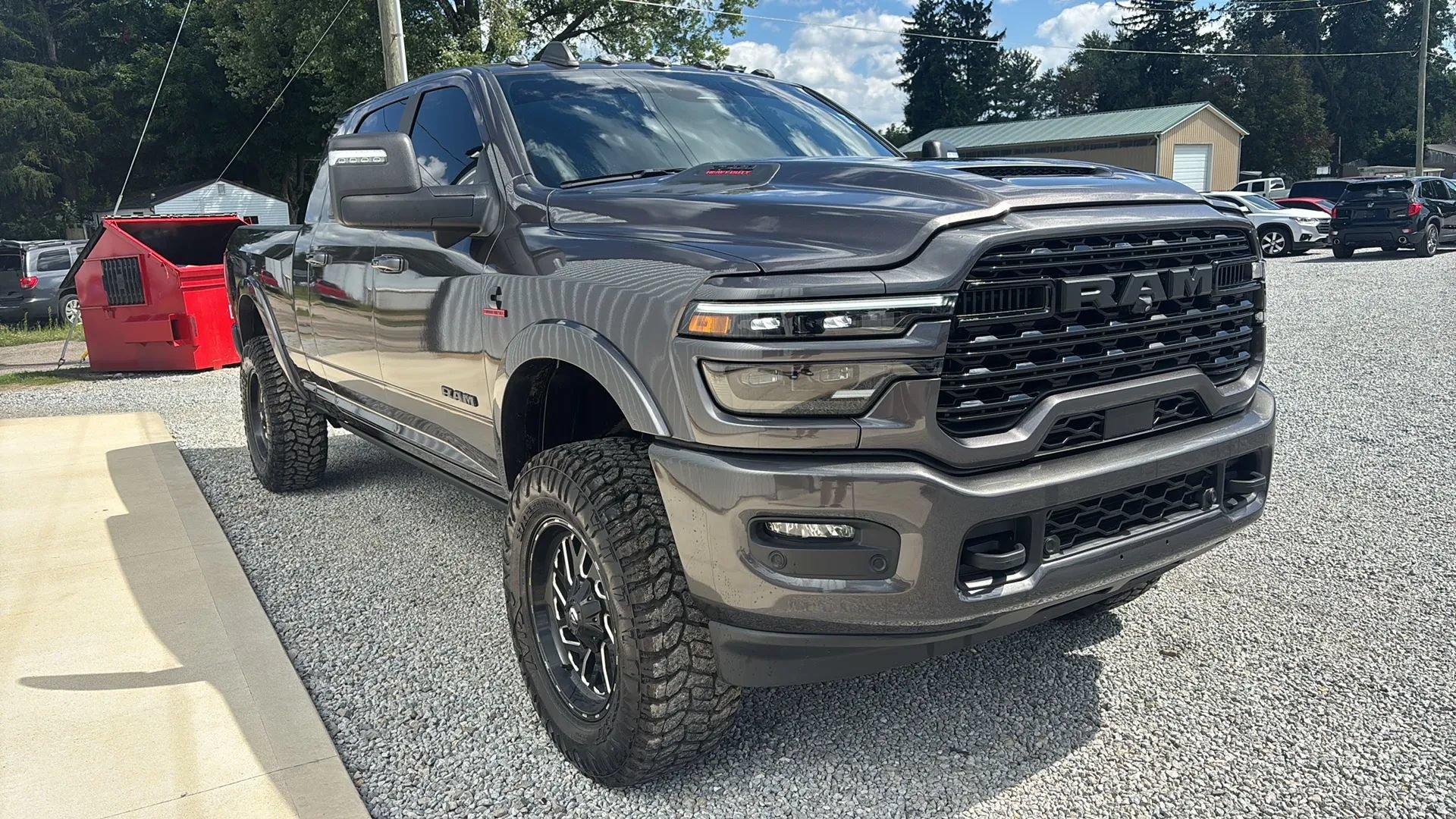 Used 2025 RAM 2500 Limited AWD/4WD image 14