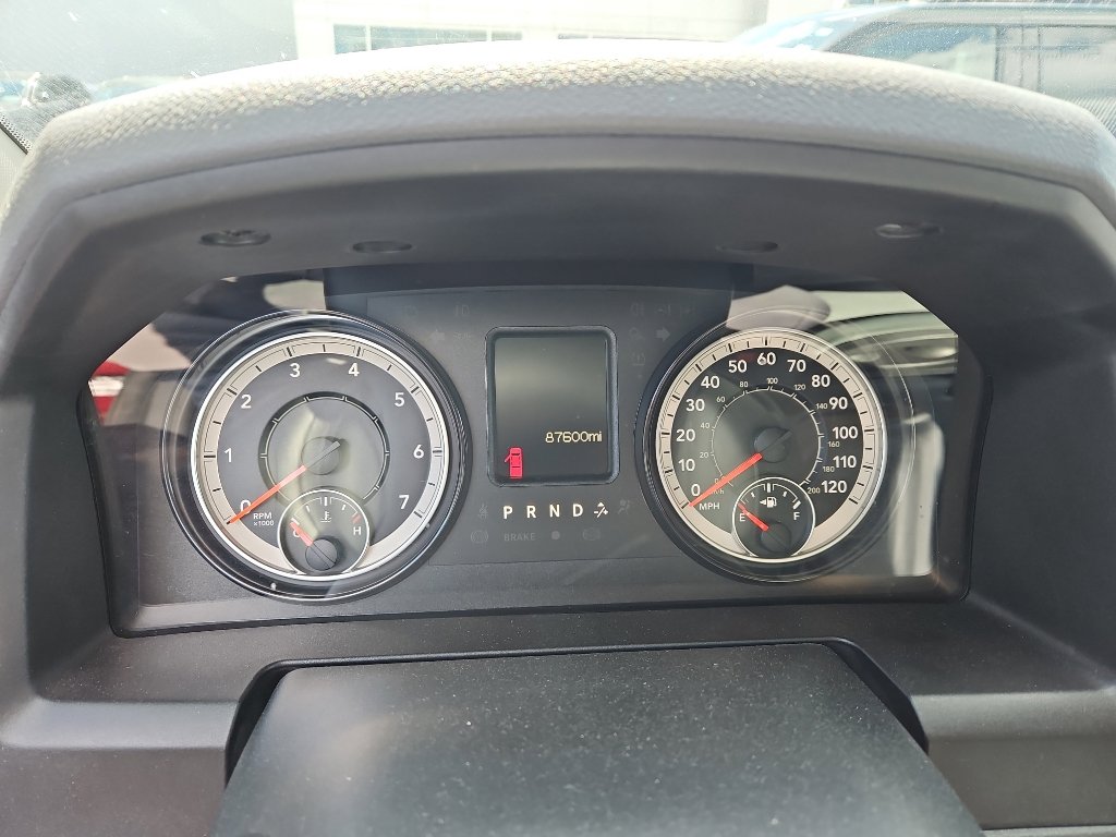 Used 2018 RAM 1500 Express w/ Express Value Package AWD/4WD image 9