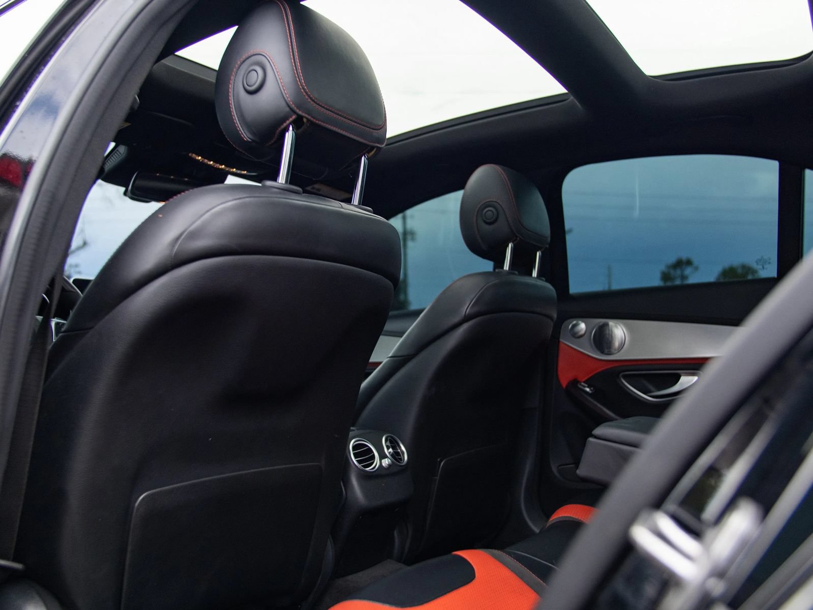 Used 2017 Mercedes-Benz C 63 AMG S image 30