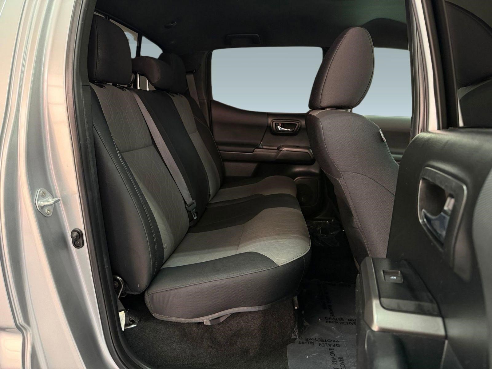 Used 2023 Toyota Tacoma TRD Off-Road AWD/4WD image 24