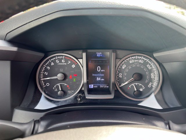 Used 2022 Toyota Tacoma TRD Off-Road w/ TRD Premium Off Road Package AWD/4WD image 16