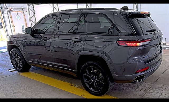 Certified 2024 Jeep Grand Cherokee Limited 4xe AWD/4WD image 6