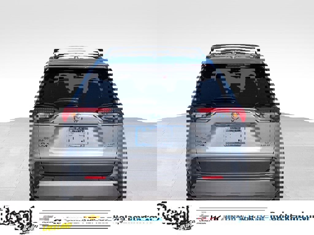 Used 2025 Toyota RAV4 Limited image 4