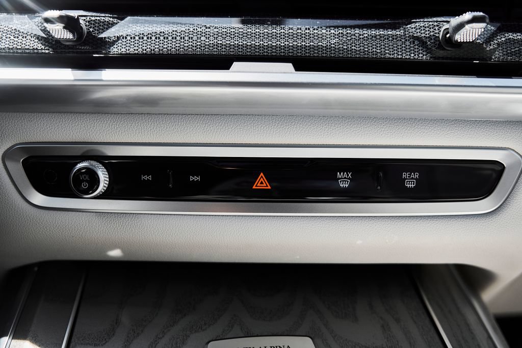 Used 2023 BMW ALPINA XB7 AWD/4WD image 83