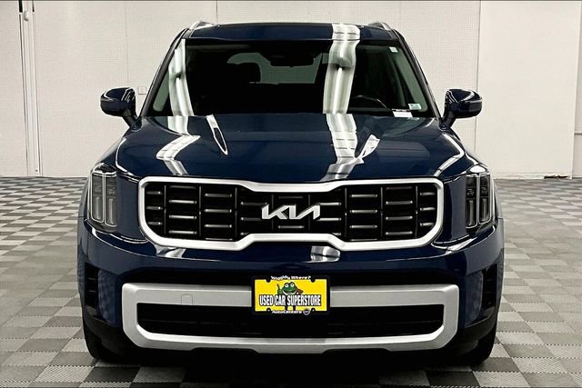 Used 2025 Kia Telluride S image 4