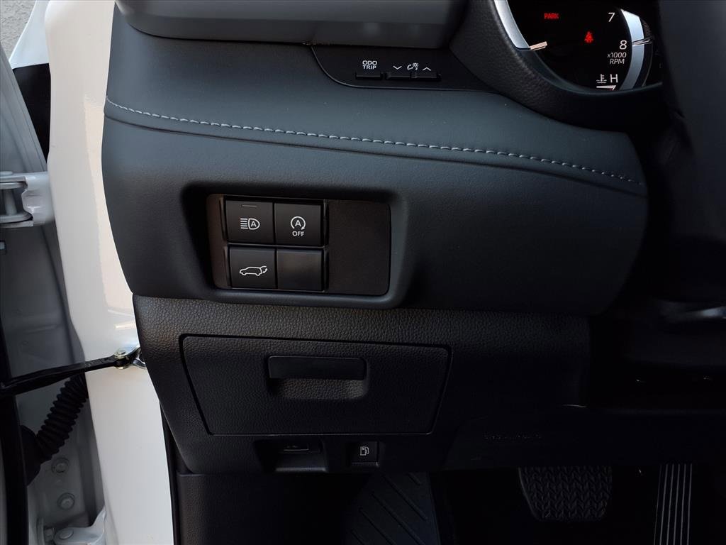 Certified 2025 Toyota Highlander XLE image 15