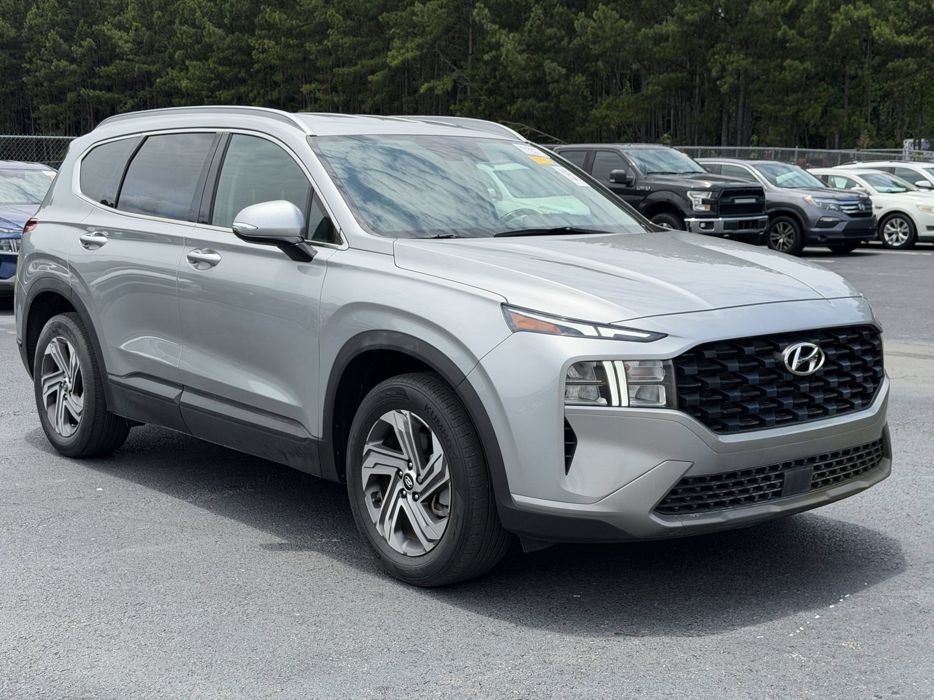 Used 2023 Hyundai Santa Fe SEL FWD image 19