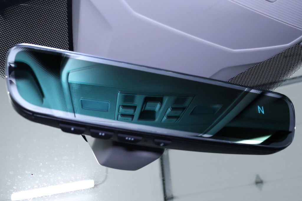 Used 2022 Volkswagen Jetta SE w/ Panoramic Sunroof Package image 26