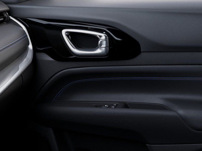 New 2026 Jeep Compass Limited image 25