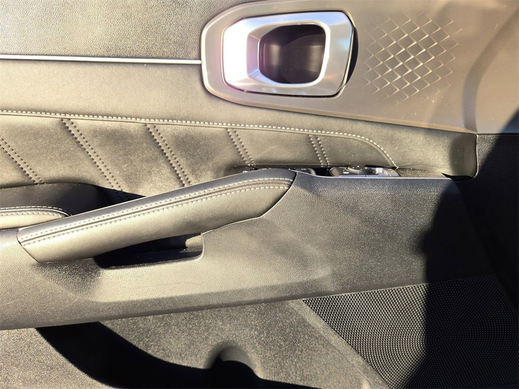 Used 2023 Kia Sorento SX image 30