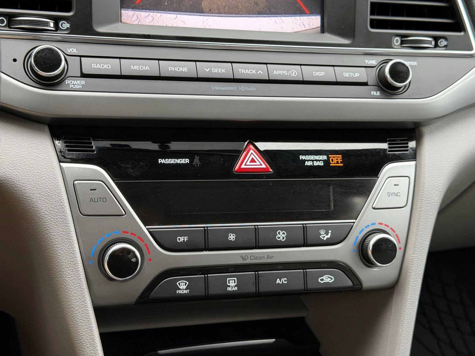 Used 2017 Hyundai Elantra SE w/ SE A/T Tech Package 03 FWD image 28