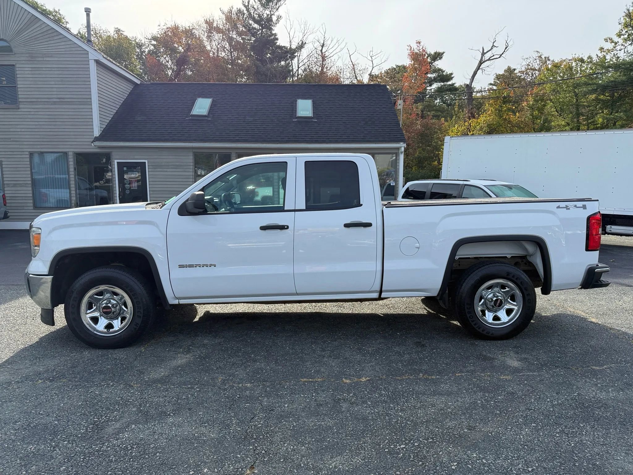 Used 2014 GMC Sierra 1500 4x4 Double Cab w/ Sierra Appearance Package image 4