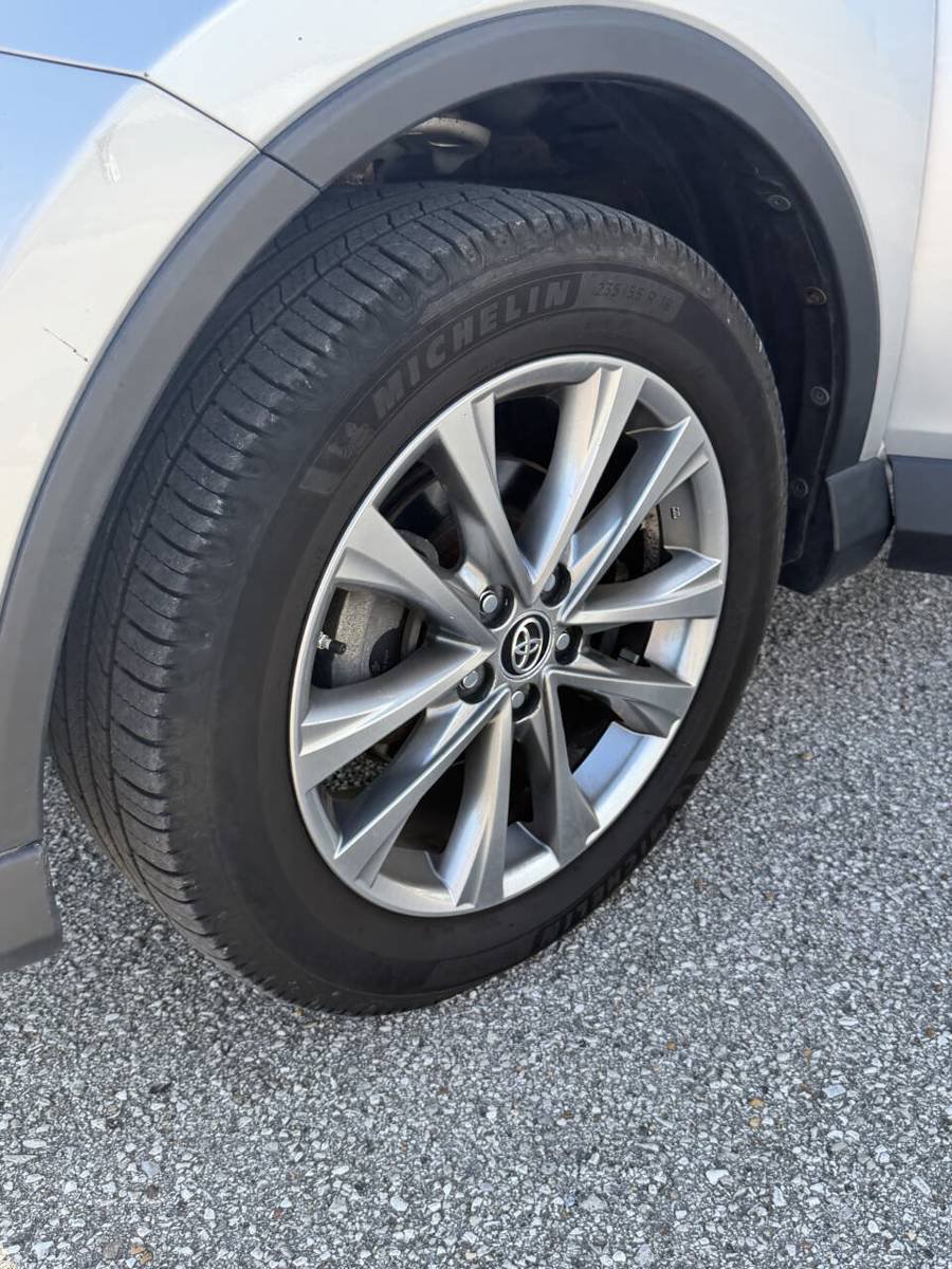 Used 2016 Toyota RAV4 Limited AWD/4WD image 30