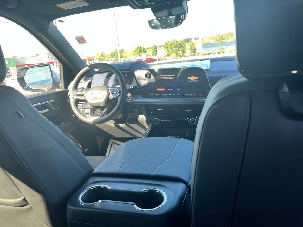 New 2026 Chevrolet Suburban Premier image 29