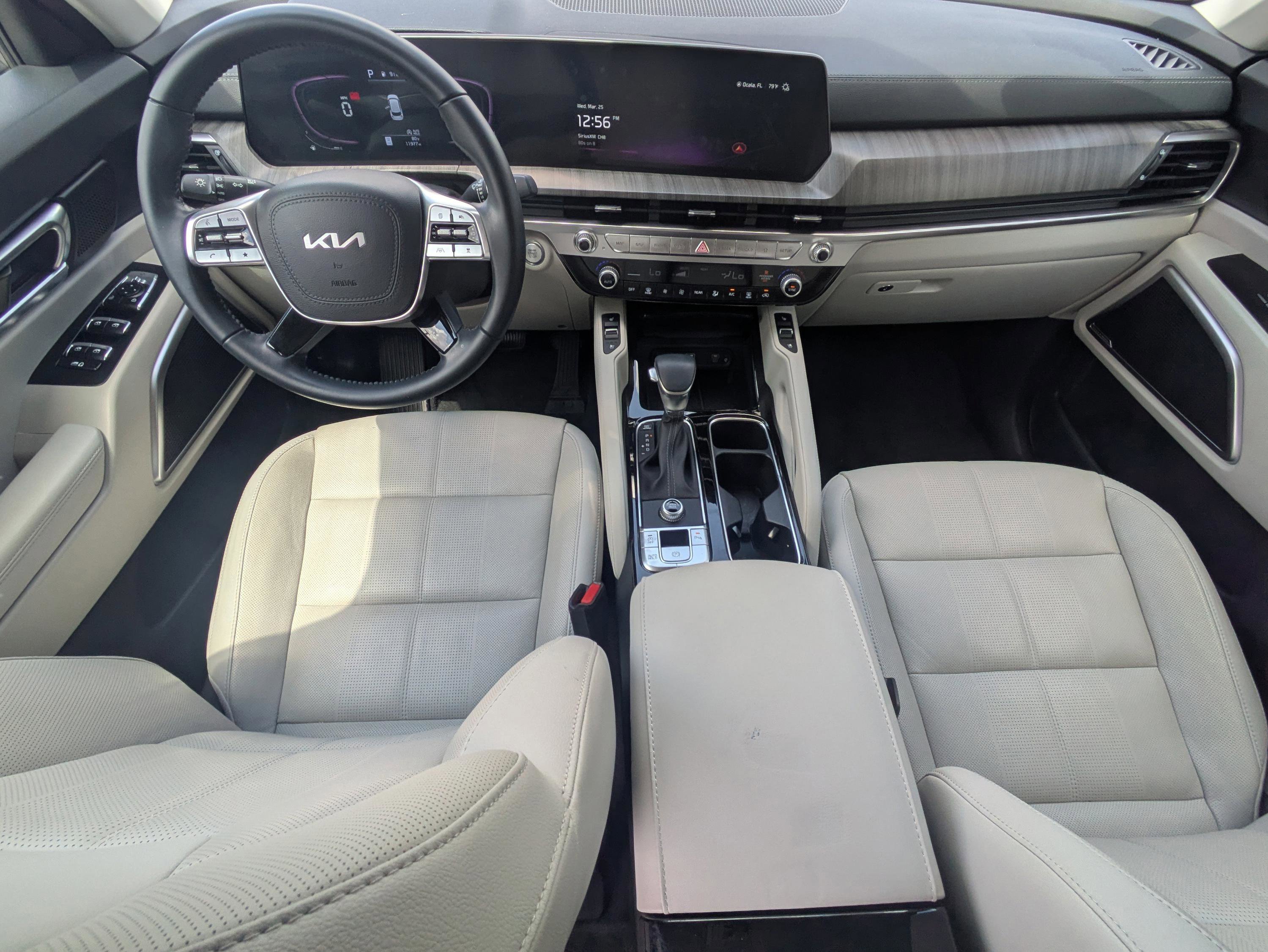 Certified 2024 Kia Telluride EX image 14