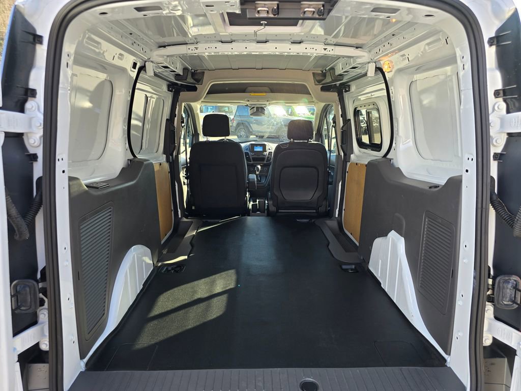 Used 2023 Ford Transit Connect XL image 13