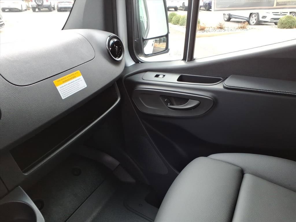 New 2026 Mercedes-Benz Sprinter 2500 image 23