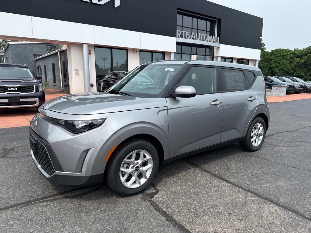New 2025 Kia Soul S