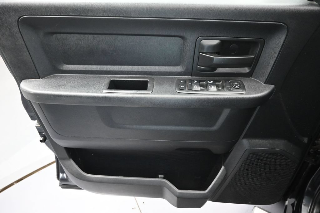 Used 2013 RAM 2500 Tradesman w/ Chrome Appearance Group AWD/4WD image 22