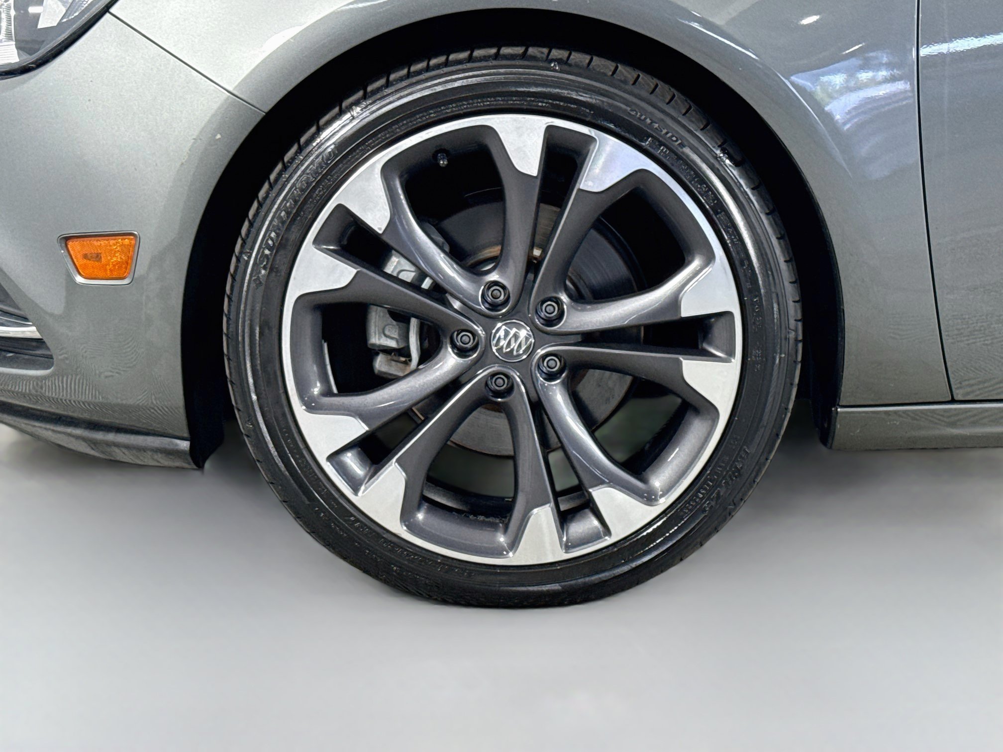 Used 2019 Buick Cascada Premium FWD image 36