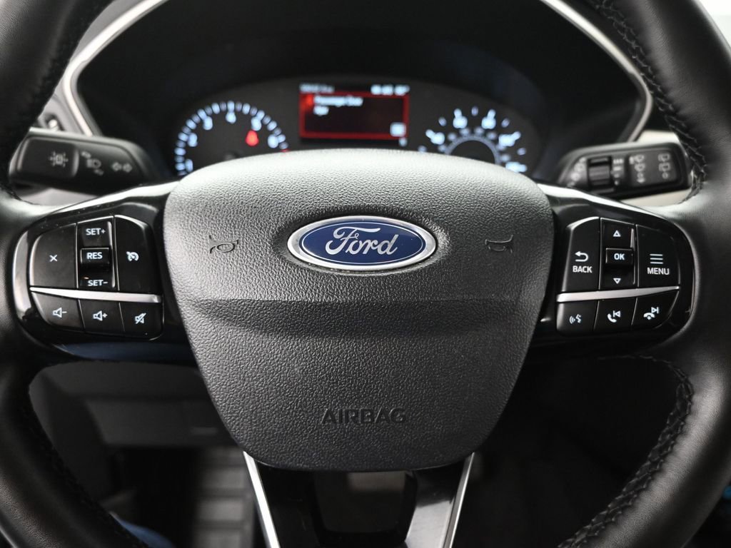 Certified 2022 Ford Escape SE w/ Cold Weather Package AWD/4WD image 11