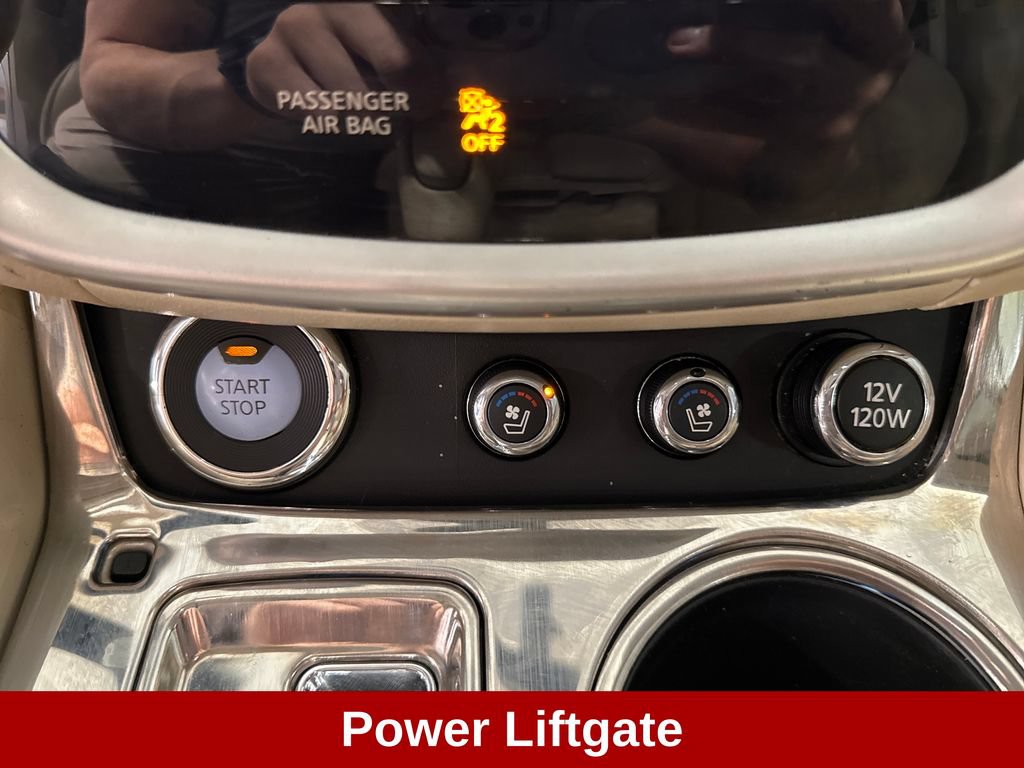Used 2016 Nissan Murano Platinum w/ Platinum Technology Package AWD/4WD image 18