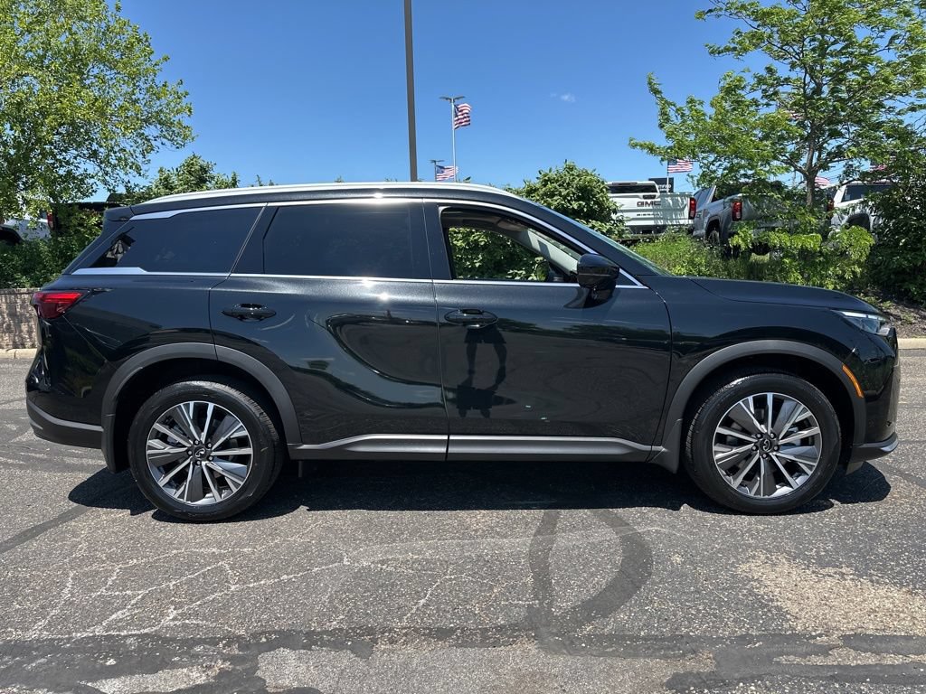 Used 2027 INFINITI QX60 Luxe w/ Cargo Package AWD/4WD image 6