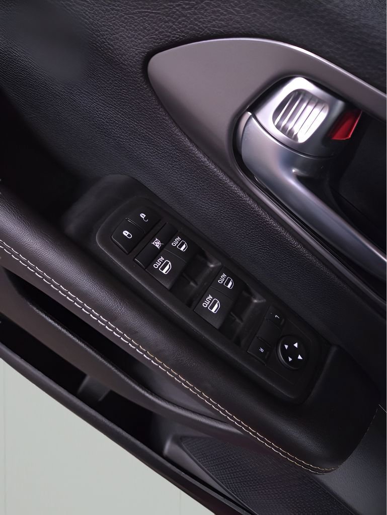 New 2026 Chrysler Pacifica Select image 11