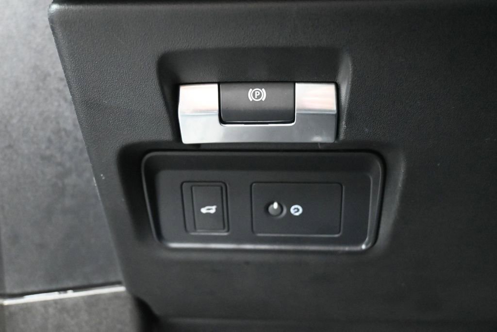 Used 2020 Land Rover Range Rover Evoque SE AWD/4WD image 20