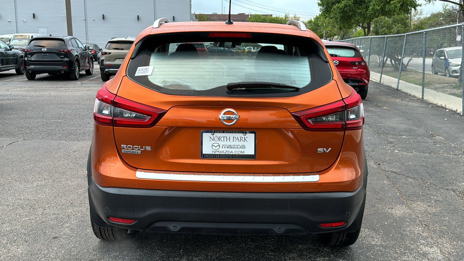 Used 2022 Nissan Rogue Sport SV image 7